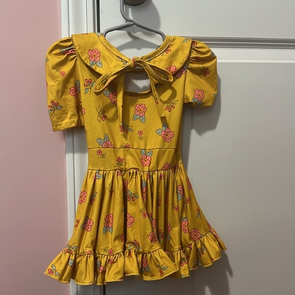 Yellow floral girlhood by little stocking co dress 12-18 months - Picture 3 of 4